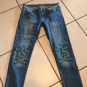 DESIGUAL embroidered jeans